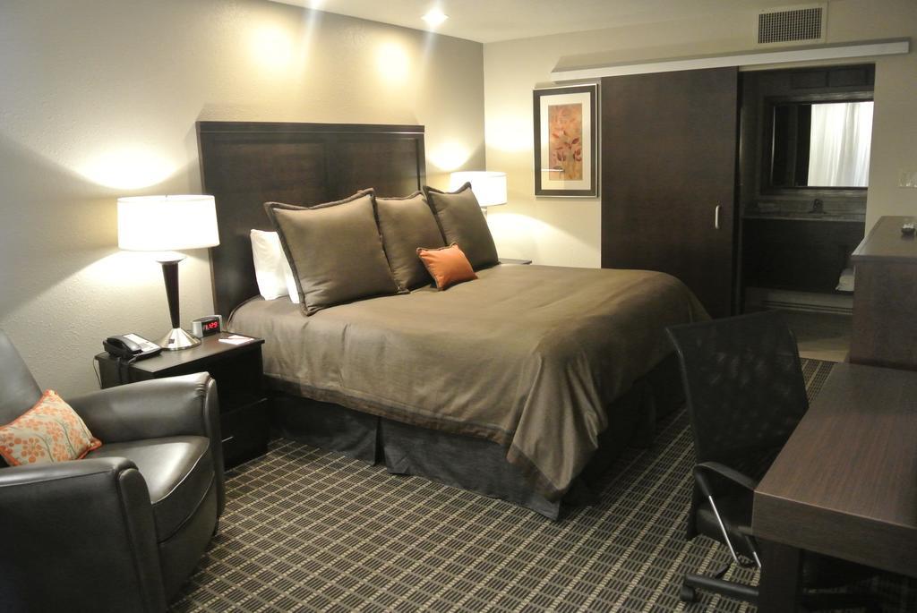 Aspen Select Hotel Rochester Szoba fotó